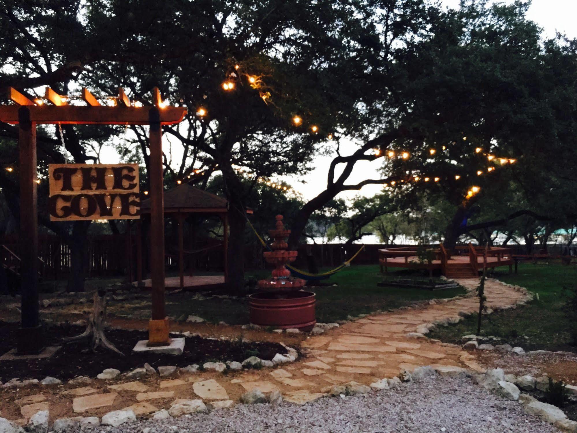 Hudson Bend The Cove Bnb מראה חיצוני תמונה