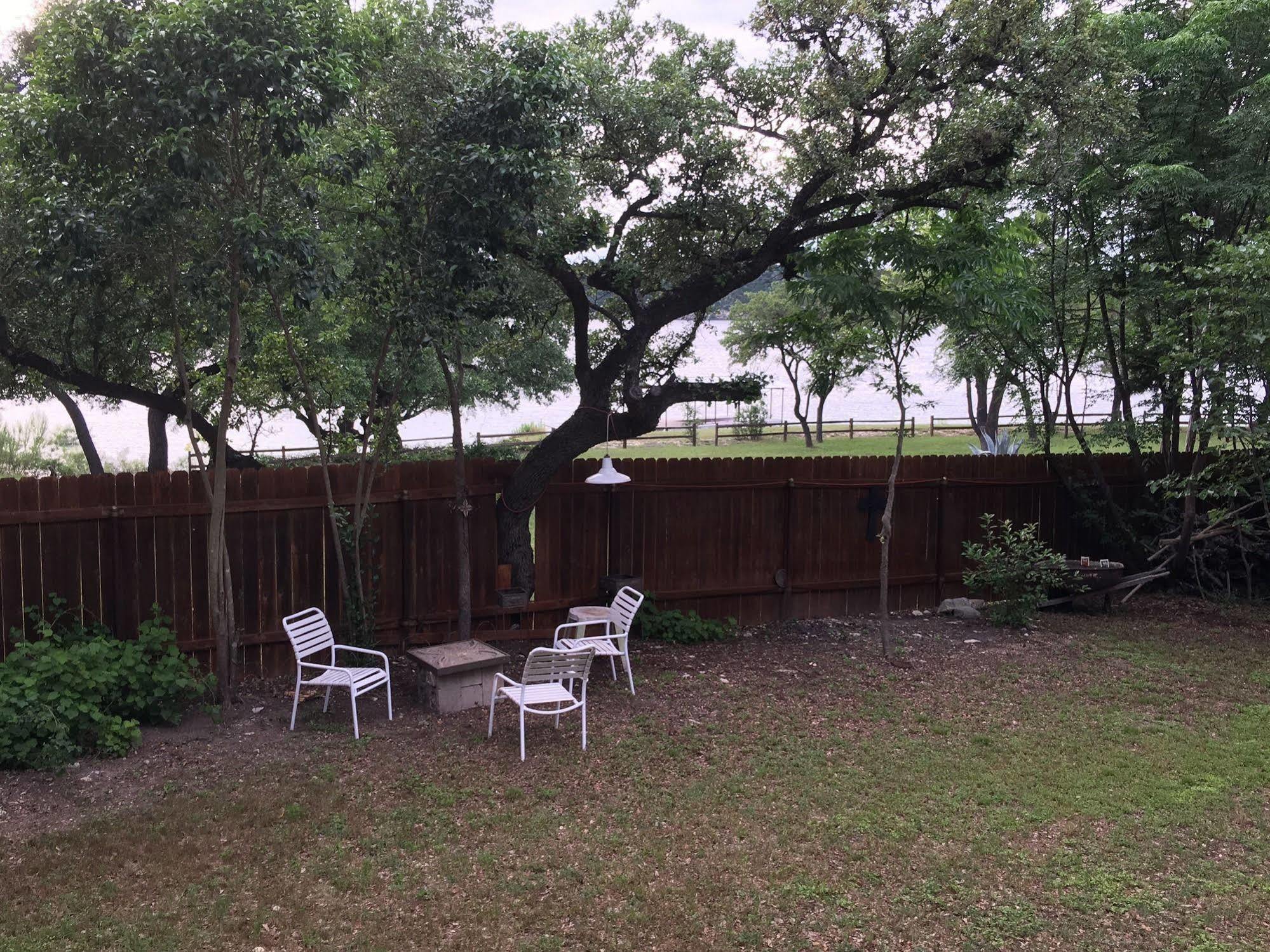 Hudson Bend The Cove Bnb מראה חיצוני תמונה