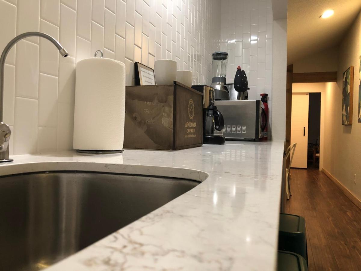 Hudson Bend The Cove Bnb מראה חיצוני תמונה