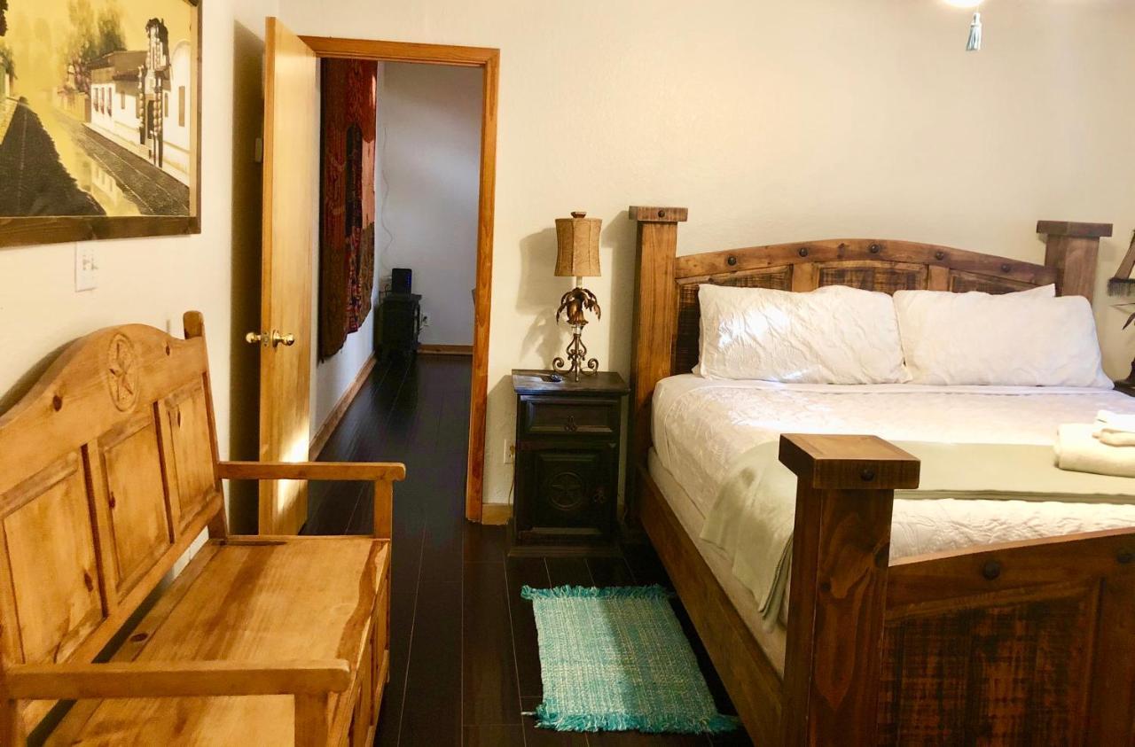 Hudson Bend The Cove Bnb מראה חיצוני תמונה